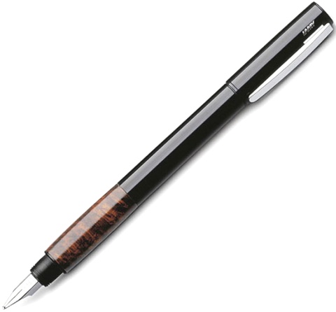 Перьевая ручка Lamy Accent, черный лак / дерево (Перо M)