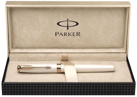 Перьевая ручка Parker Sonnet F540 Feminine Collection, Pearl Lacquer GT (перо F)
